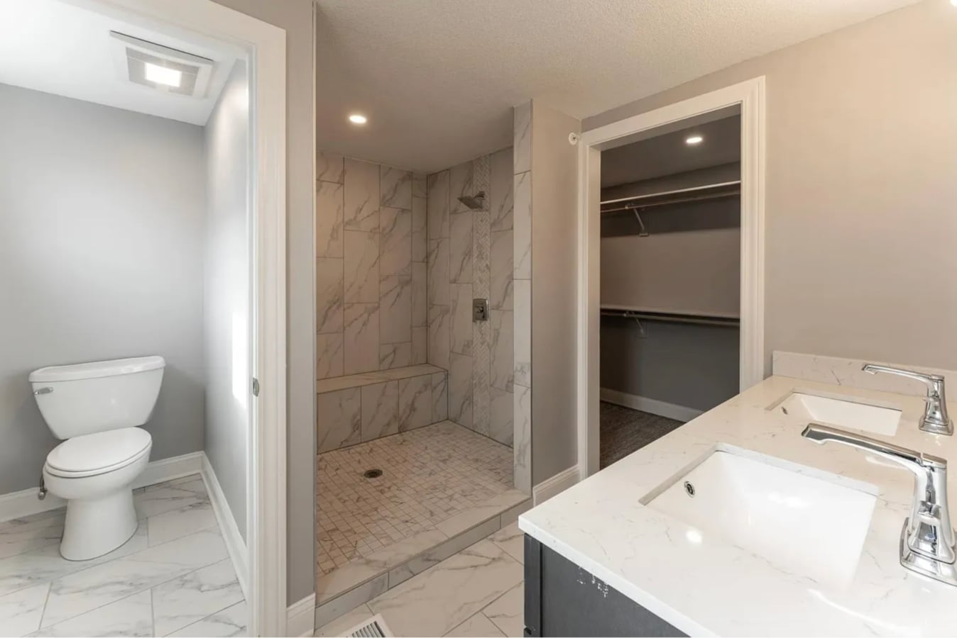 Building Photo - 4462 Broadway Blvd