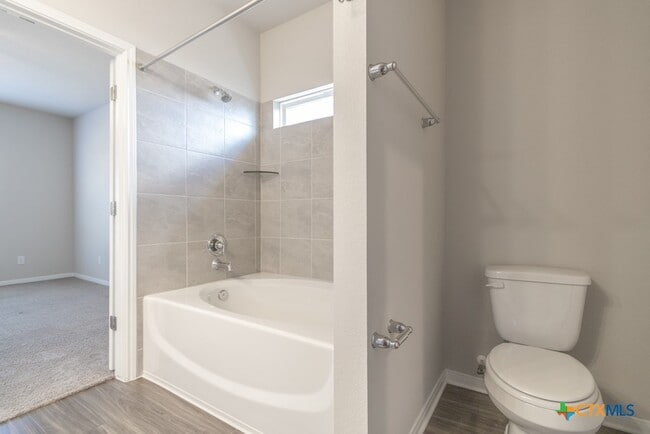 Building Photo - 5410 Friars Lp