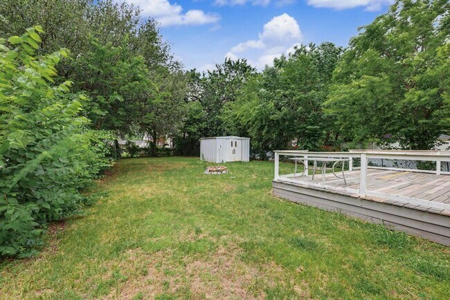 Building Photo - Charming 3-Bedroom Home in Sherman Available NOW!