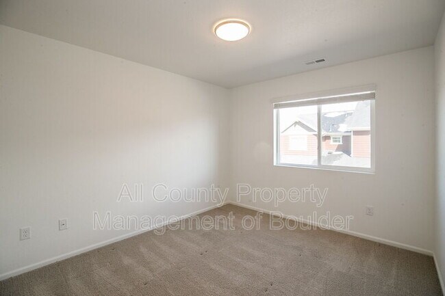 Building Photo - 179 Jackson Dr