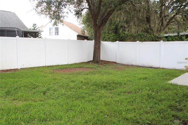 Building Photo - 1750 Horsechestnut Ct