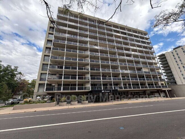 Building Photo - 888 Logan St