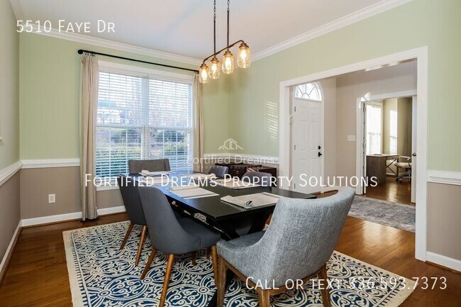 Building Photo - 5510 Faye Dr