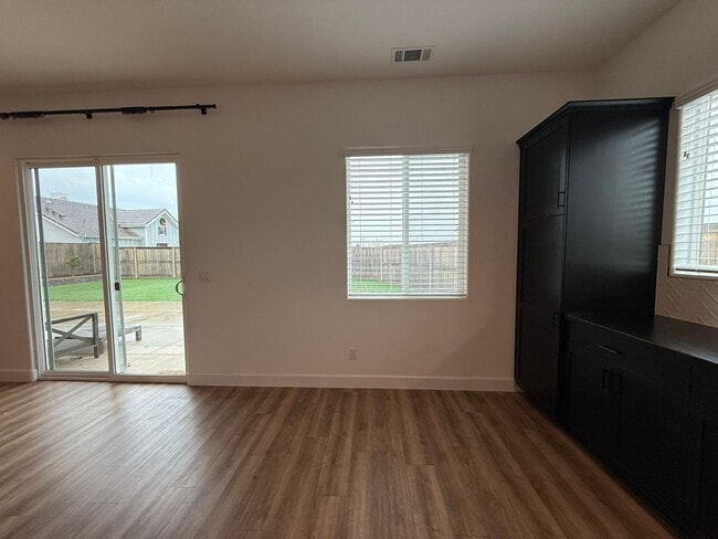 Building Photo - Executive Single-Story Living in Vintage Ranch/Rice Ranch Community