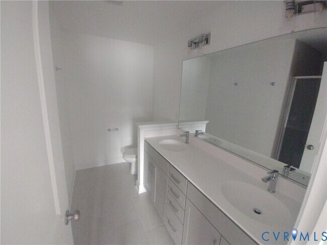 Building Photo - 409 Randolph Vw Dr