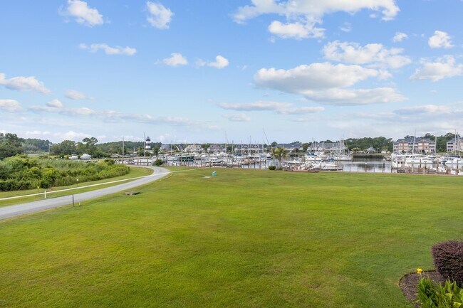 Building Photo - 4440 Nassau Ct