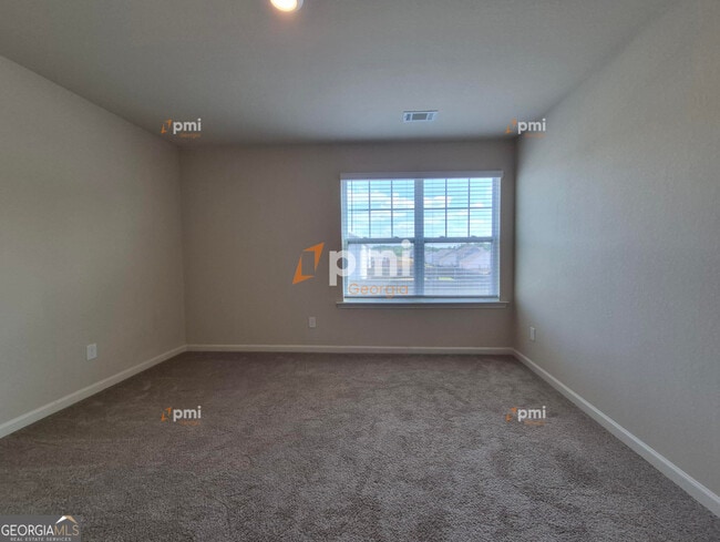 Building Photo - 122 Innis Brk Cir SW
