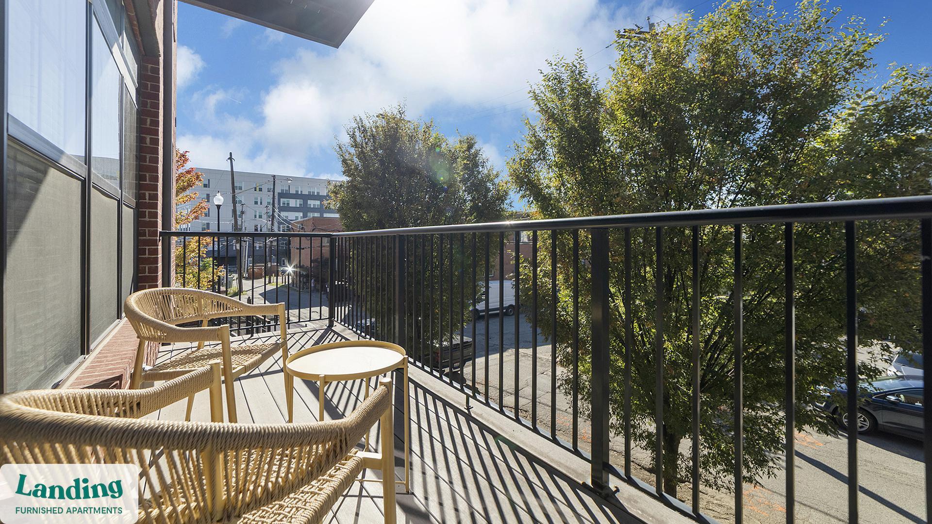 Building Photo - 41 E 9th Ave