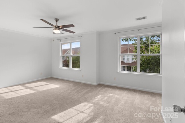 Building Photo - 17311 Villanova Rd