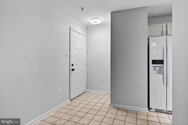 Building Photo - 4126 Monument Ct