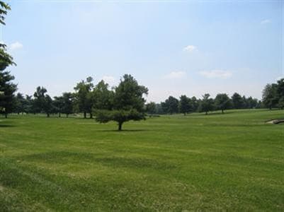 Building Photo - 706 Golfview Dr