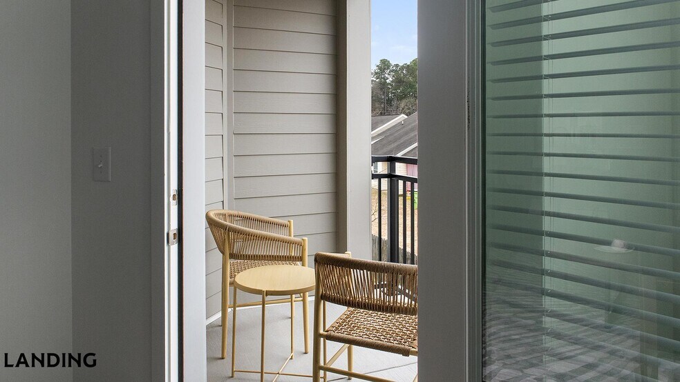 Building Photo - 2110 Birkhall St