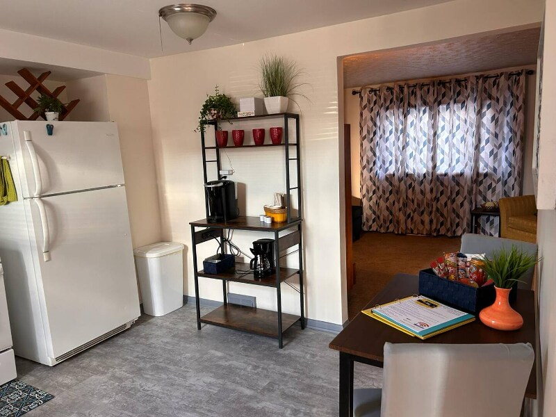 Building Photo - 250 Trumbull Ave