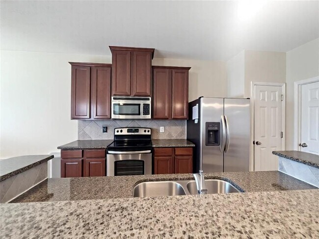 Building Photo - 2822 Windy Thicket Ln