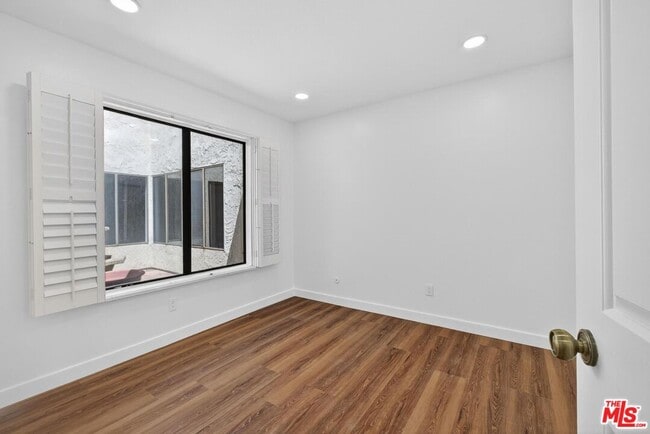Building Photo - 7652 Quimby Ave