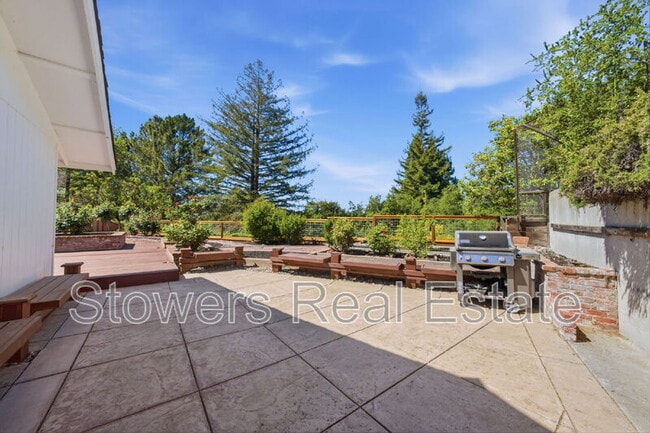 Building Photo - 155 Mountain Canyon Pl