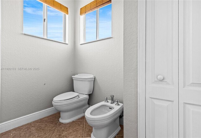 Building Photo - 2080 SW 152nd Pl