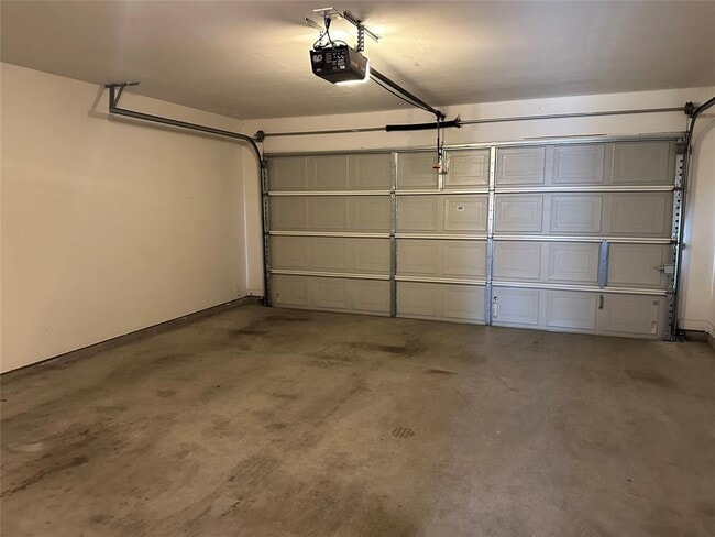 Building Photo - 4514 Quail Run Rd