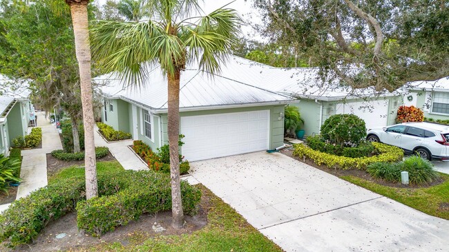 Building Photo - 1625 SW Waterfall Blvd