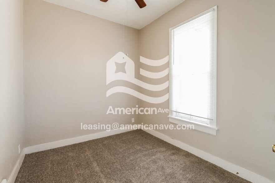 Building Photo - 1942 S 14th St