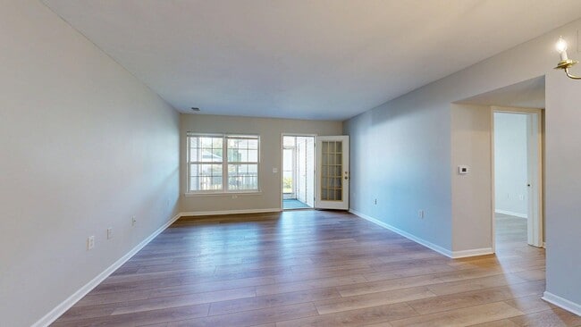 Building Photo - 2767 S Knightsbridge Cir