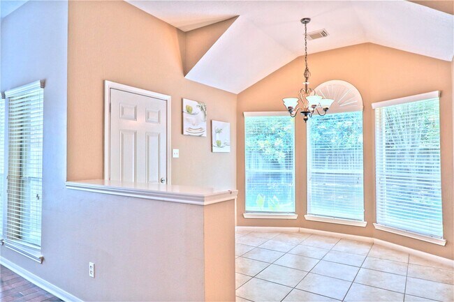 Building Photo - 4530 Springfield Lakes St