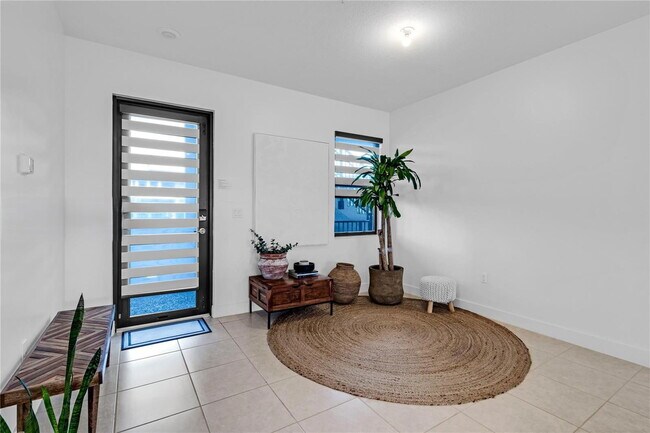 Building Photo - Northwest 104th Avenue, Doral, FL 33178 - 3 BR 2 BA condo