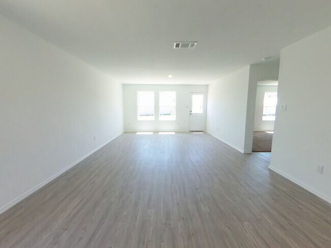 Building Photo - 4/2 Home near Potranco and 211