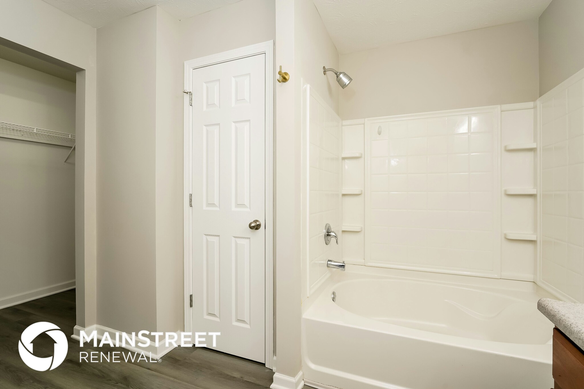 Building Photo - 3403 Enclave Ln