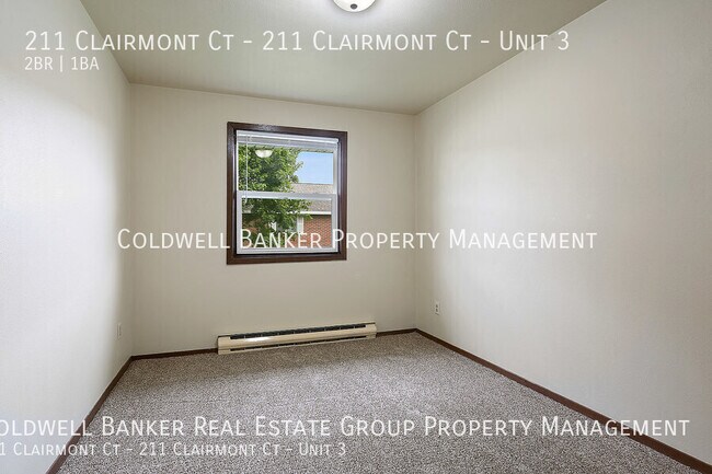 Building Photo - 211 Clairmont Ct