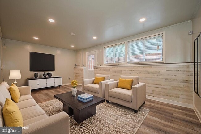 Building Photo - 14727 Winding Loop
