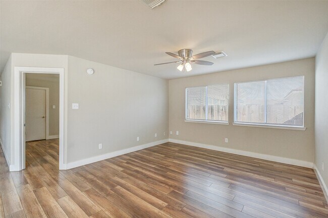 Building Photo - 605 Pinto Springs Ln