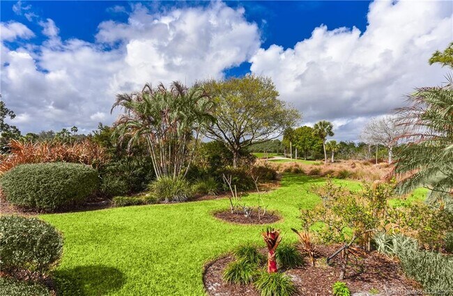 Building Photo - 4194 SW Gleneagle Cir