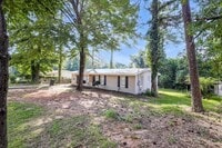 Building Photo - 2080 Shelby St
