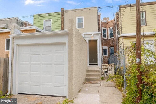 Building Photo - 6515 Torresdale Ave