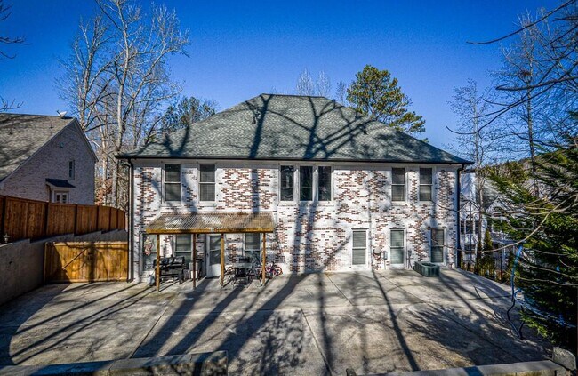 Building Photo - 1496 Sweet Bottom Cir SW