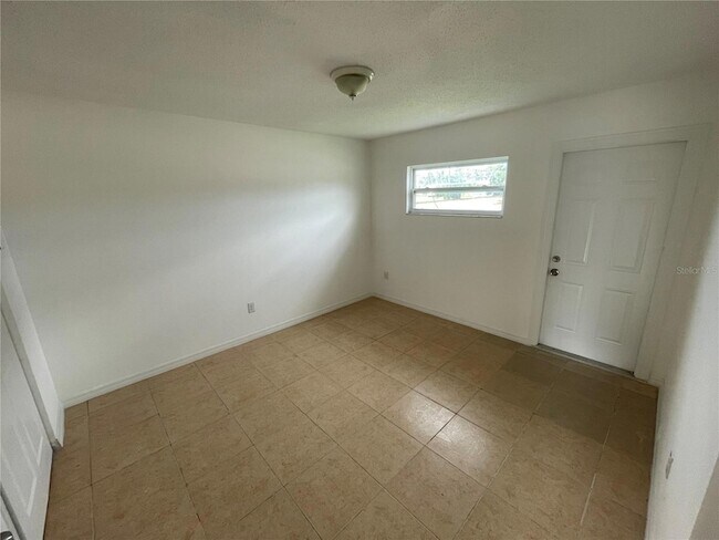 Building Photo - 5309 Avery Rd
