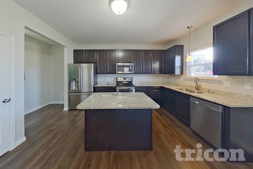 Building Photo - 73 Bottle Brook Ct