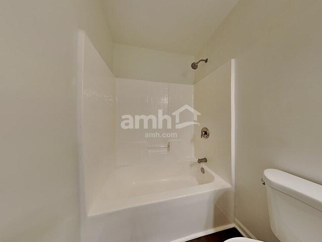 Building Photo - 415 Caperton Way