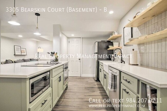 Building Photo - 3305 Bearskin Ct