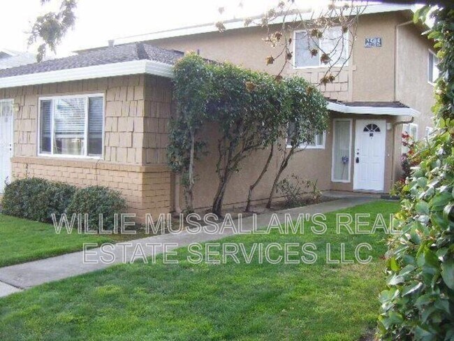 Building Photo - 2505 Prescott Rd