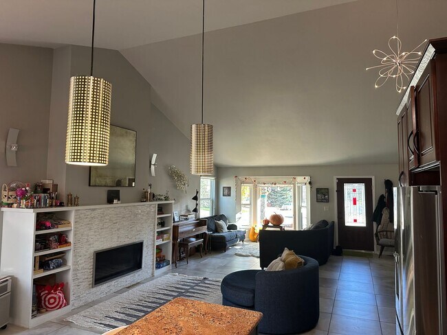 Building Photo - February 2026 SFH in Valley Traditions Littleton CO!