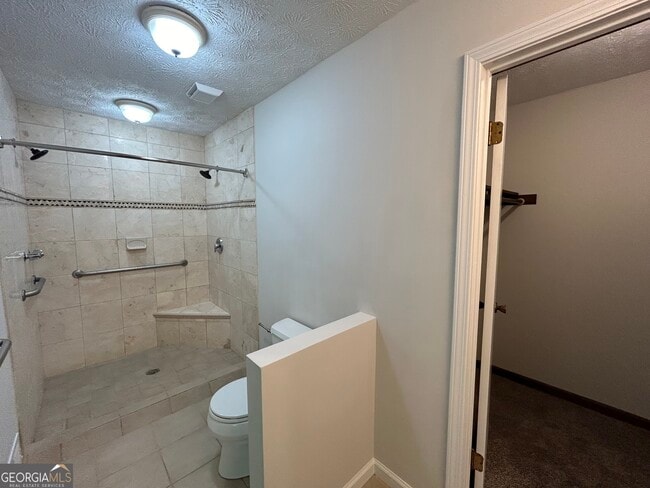 Building Photo - 488 Dogwood Trail