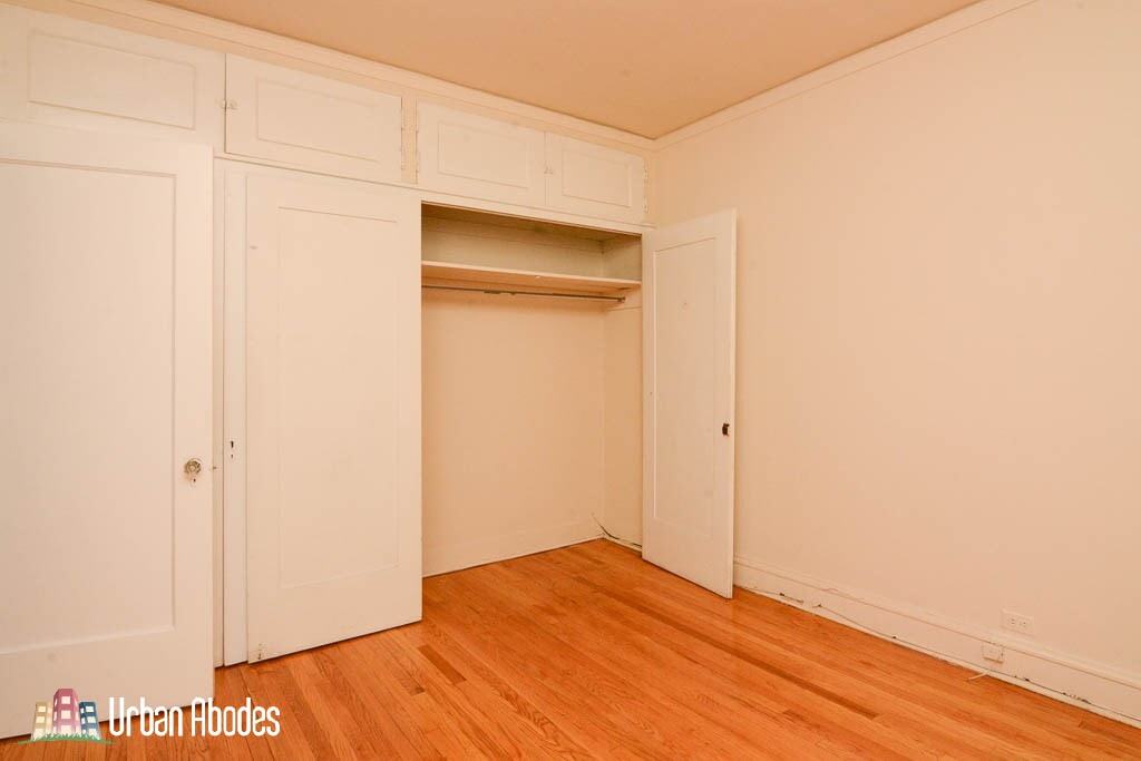 Building Photo - 1312 Oak Ave