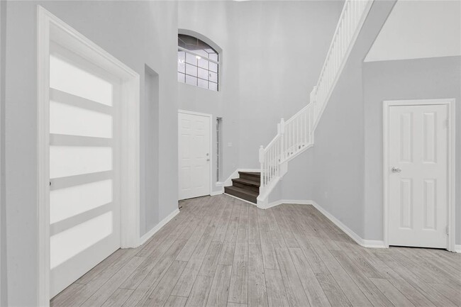 Building Photo - 15834 Mountain Mist Trail