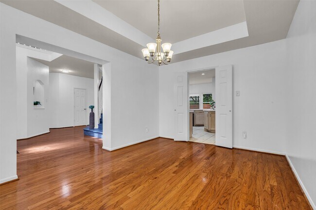 Building Photo - 210 Billingford Dr