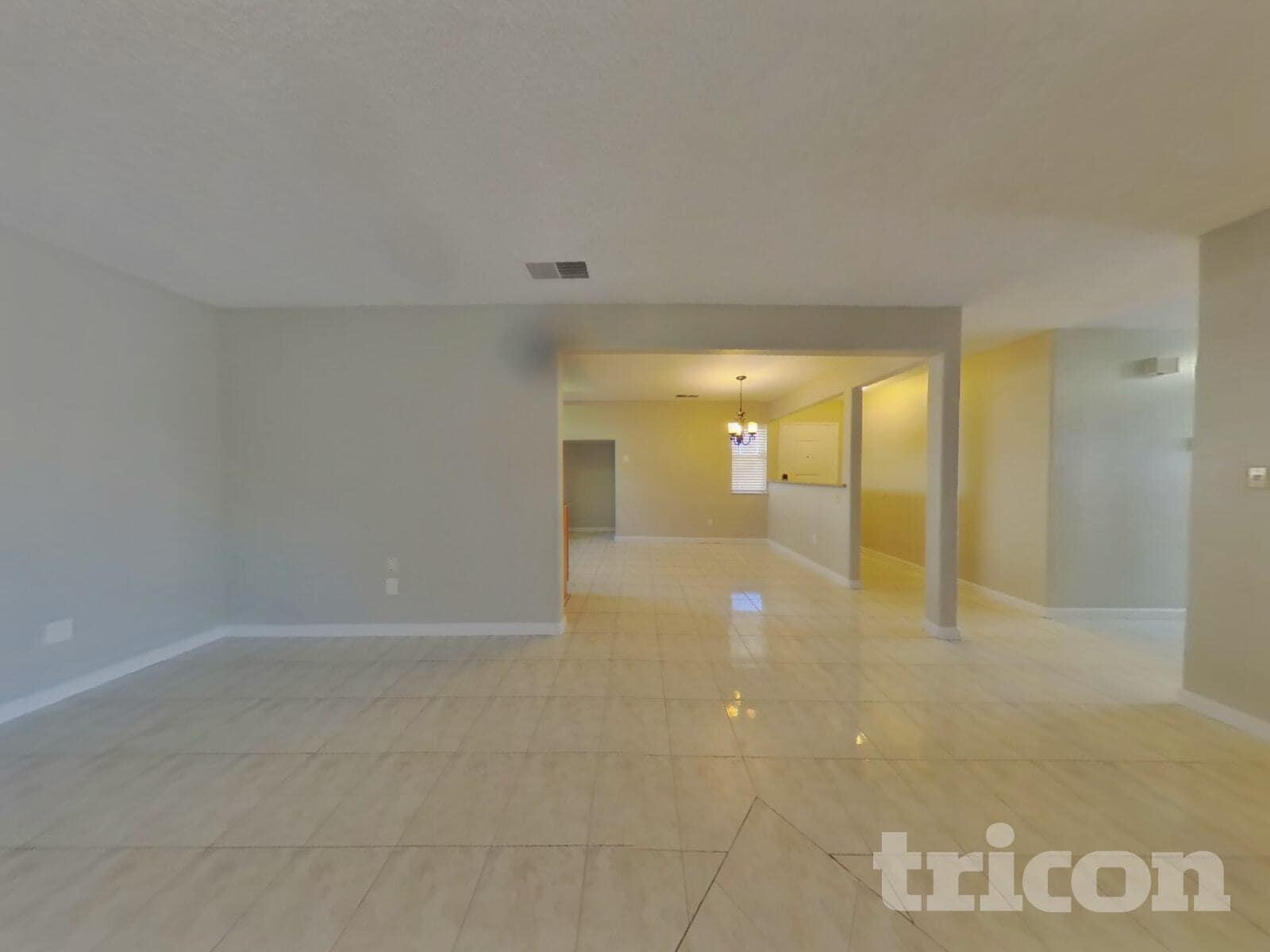 Building Photo - 405 Pirinen Ln