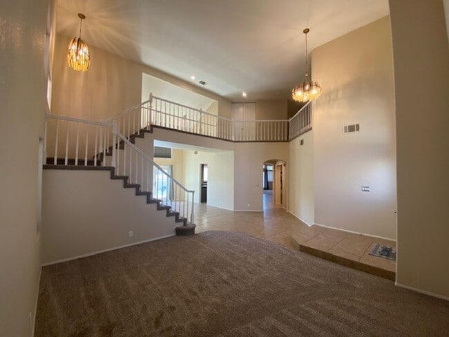 Building Photo - 2640 Ohio Ct