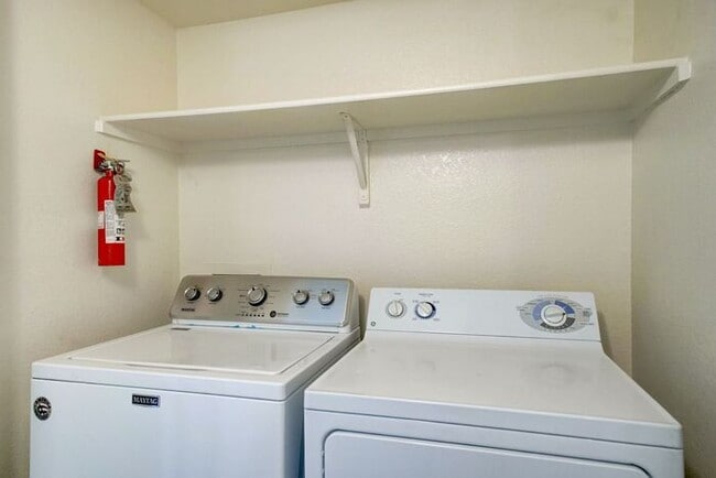 Building Photo - READY TO VIEW NOW! -HALF OFF FIRST MONTH R...