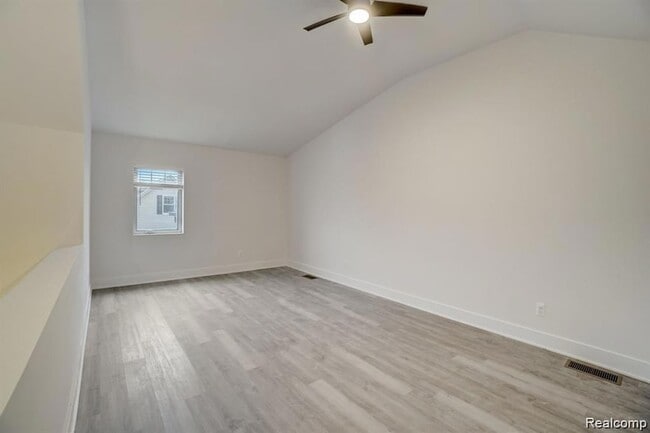 Building Photo - 3426 Primary St